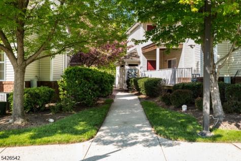 148 Forest Drive Piscataway NJ 08854