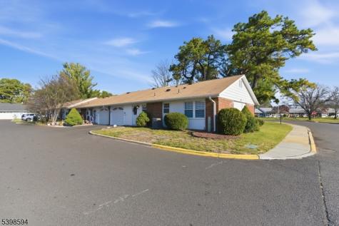 1015 Aberdeen Drive Lakewood NJ 08701