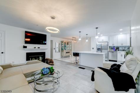 2 Meyer Court West Orange NJ 07052