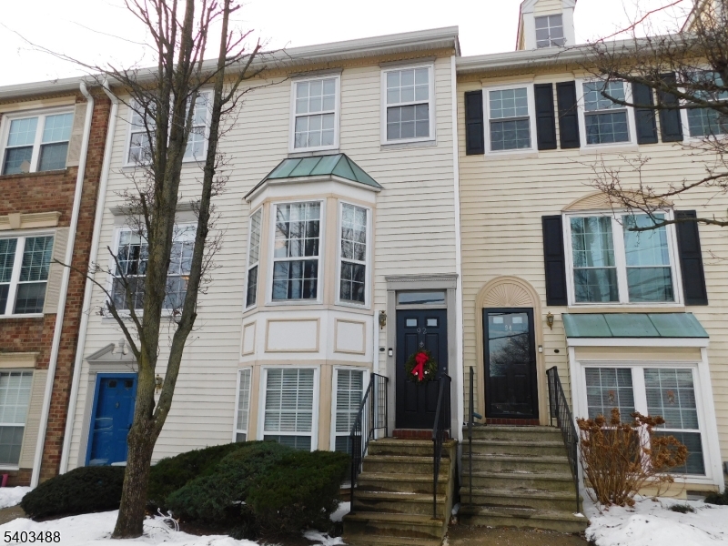 92 13th Avenue Newark NJ 07103