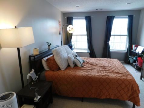 92 13th Avenue Newark NJ 07103
