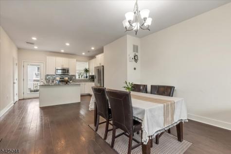 309 Saratoga Court Branchburg NJ 08876