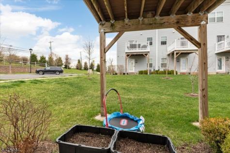 309 Saratoga Court Branchburg NJ 08876