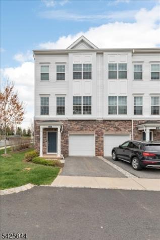 309 Saratoga Court Branchburg NJ 08876