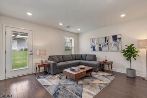 309 Saratoga Court Branchburg NJ 08876