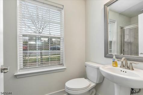 309 Saratoga Court Branchburg NJ 08876