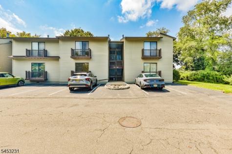 813 Spruce Hills Drive Glen Gardner NJ 08826