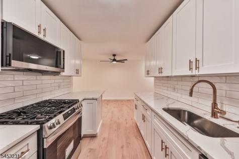 813 Spruce Hills Drive Glen Gardner NJ 08826