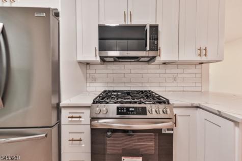 813 Spruce Hills Drive Glen Gardner NJ 08826