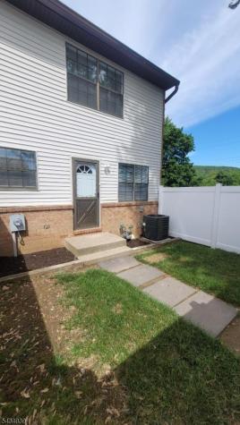 125 Riva Drive Mansfield NJ 07840