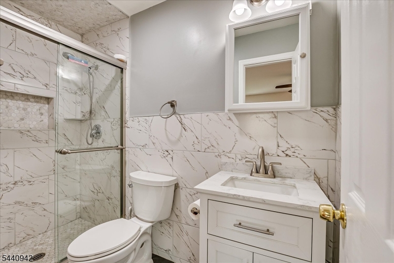 12 Tulip Court Edison NJ 08820