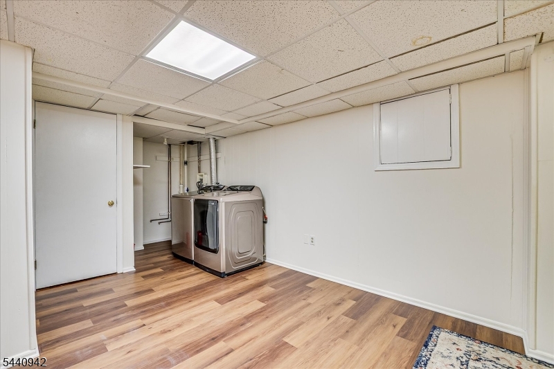 12 Tulip Court Edison NJ 08820