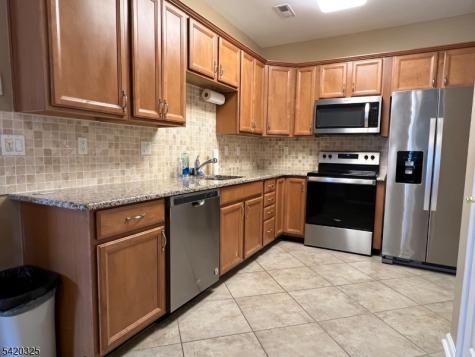 2206 Ambassador Court Franklin NJ 08873