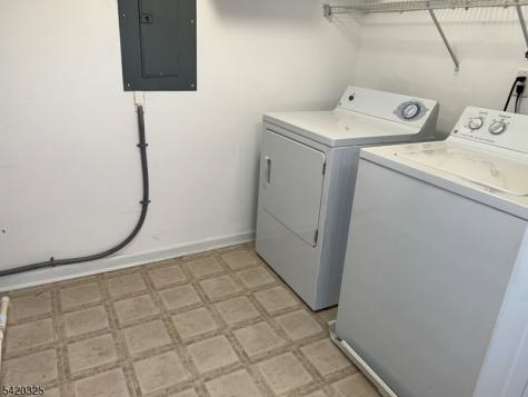 2206 Ambassador Court Franklin NJ 08873