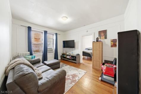 429 Fairmount Avenue Jersey City NJ 07306