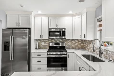 53 Winthrop Road Monroe NJ 08831