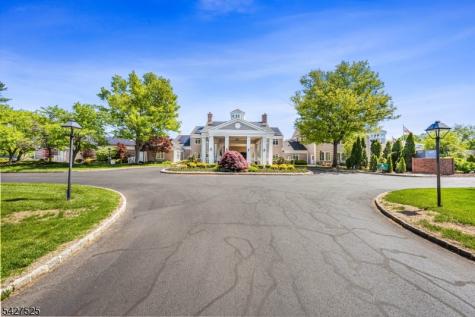53 Winthrop Road Monroe NJ 08831