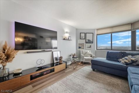 730 Harmon Cove Tower Secaucus NJ 07094