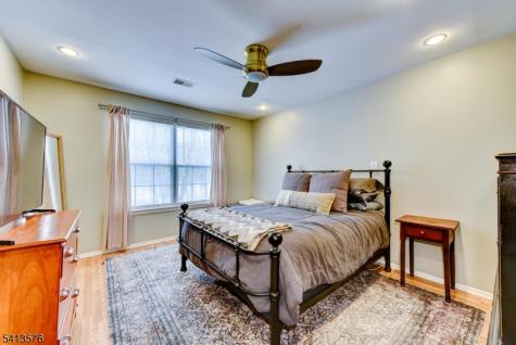 58 Pasture Court Roxbury NJ 07852
