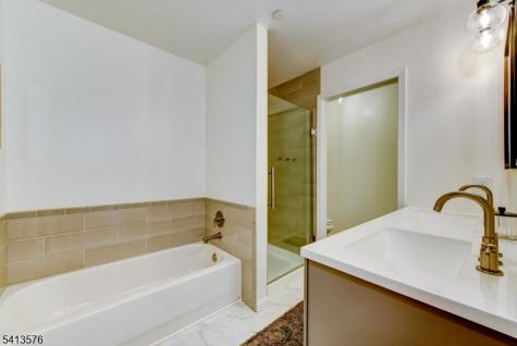 58 Pasture Court Roxbury NJ 07852