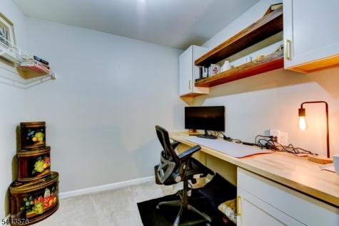 58 Pasture Court Roxbury NJ 07852