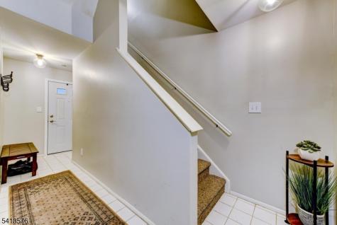 58 Pasture Court Roxbury NJ 07852