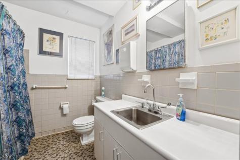741 Bloomfield Avenue Verona NJ 07044