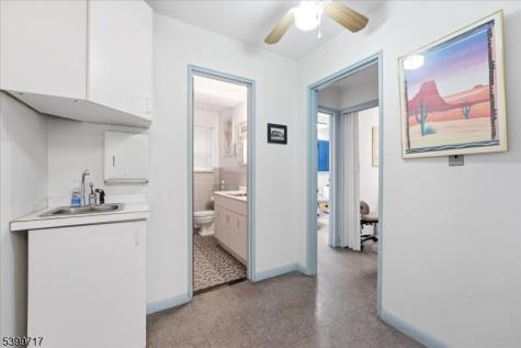 741 Bloomfield Avenue Verona NJ 07044