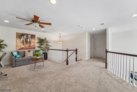 76 Schindler Way Fairfield NJ 07004