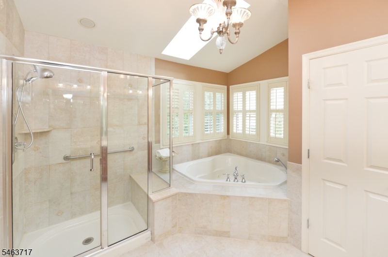 12 Skyview Drive North Haledon NJ 07508