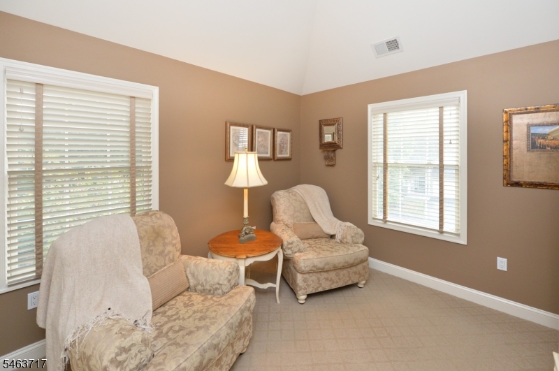 12 Skyview Drive North Haledon NJ 07508