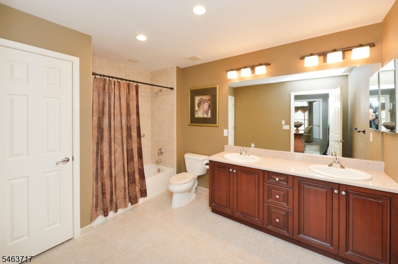 12 Skyview Drive North Haledon NJ 07508