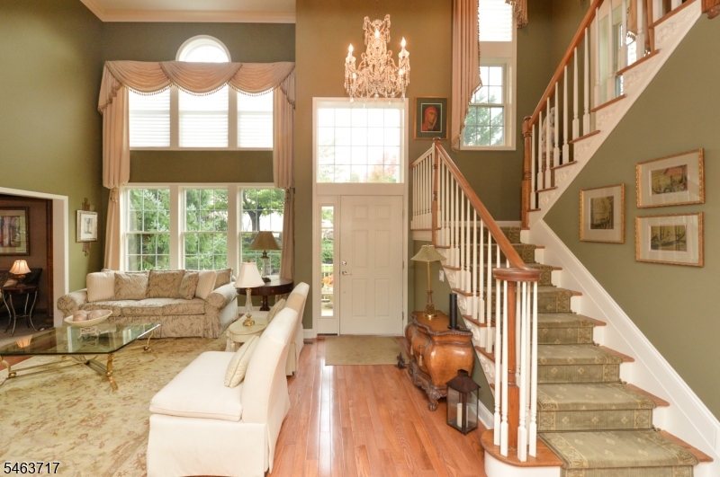 12 Skyview Drive North Haledon NJ 07508