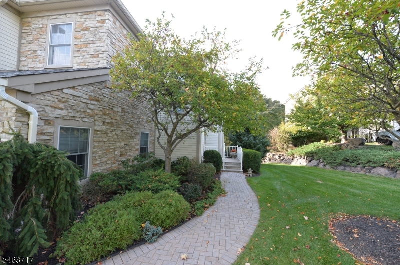 12 Skyview Drive North Haledon NJ 07508