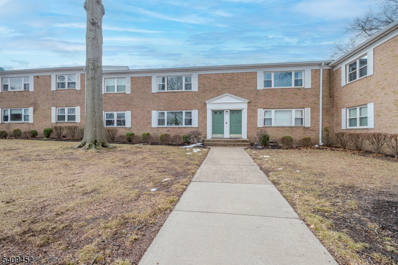 161 Evergreen Road Edison NJ 08837