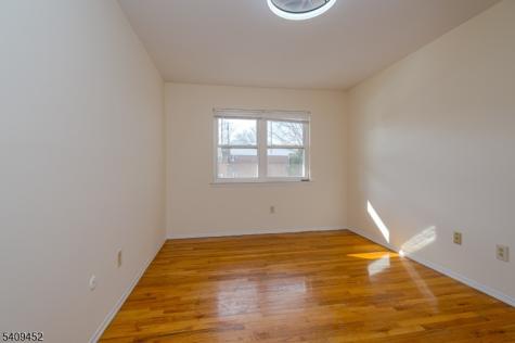 161 Evergreen Road Edison NJ 08837