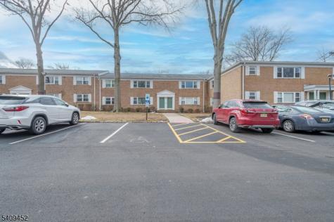 161 Evergreen Road Edison NJ 08837