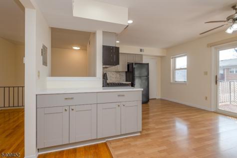 161 Evergreen Road Edison NJ 08837