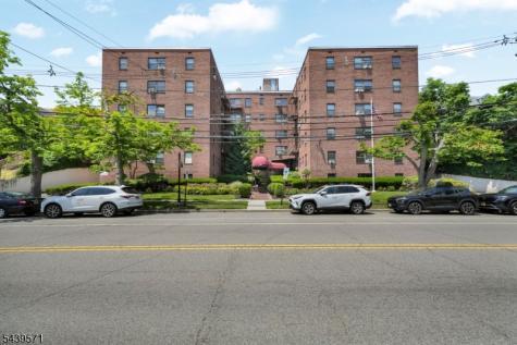 130 Orient Way Rutherford NJ 07070
