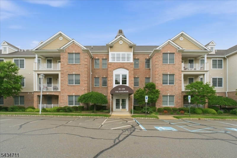 104 Ridgeview Lane Mount Arlington NJ 07856