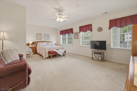 104 Ridgeview Lane Mount Arlington NJ 07856