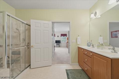 104 Ridgeview Lane Mount Arlington NJ 07856