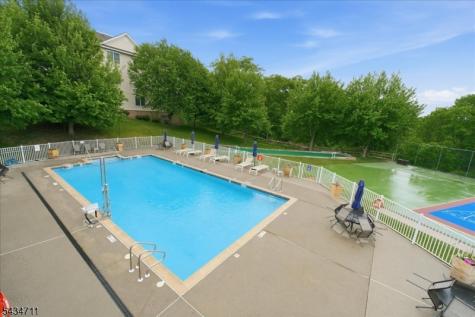 104 Ridgeview Lane Mount Arlington NJ 07856