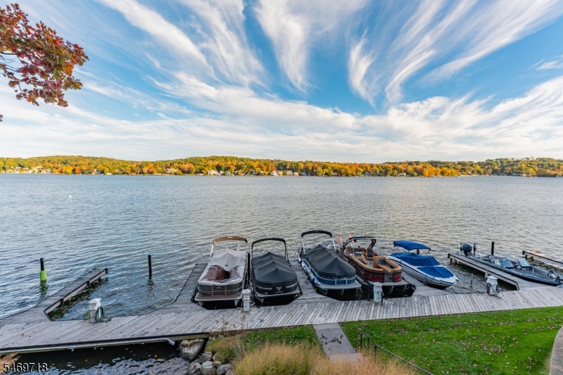 508 Mariners Point Hopatcong NJ 07843