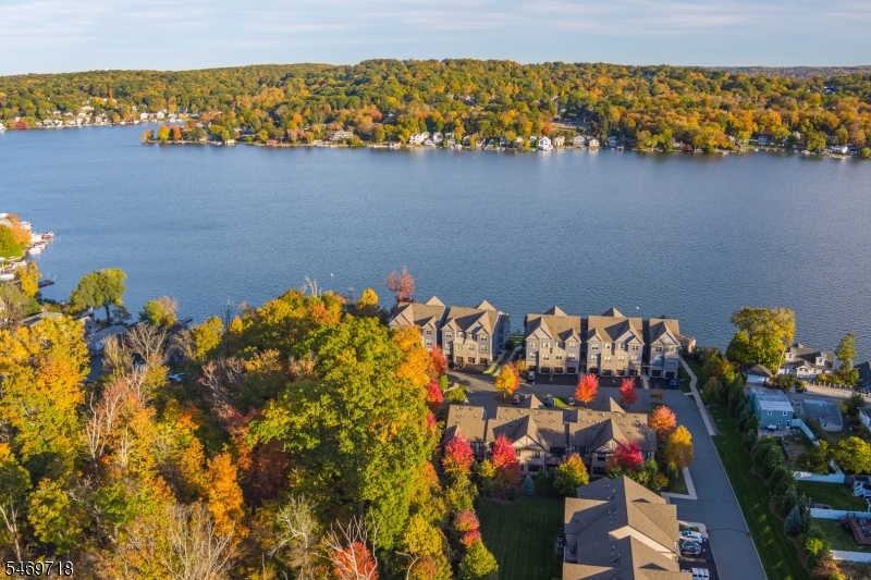 508 Mariners Point Hopatcong NJ 07843