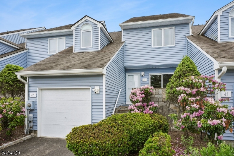 47 Davey Drive West Orange NJ 07052