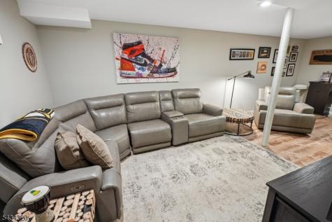 47 Davey Drive West Orange NJ 07052