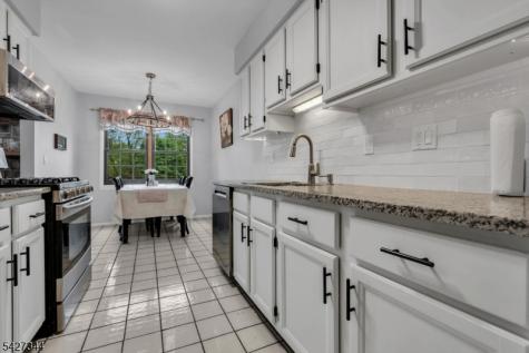 27 Manor Drive Hillsborough NJ 08844