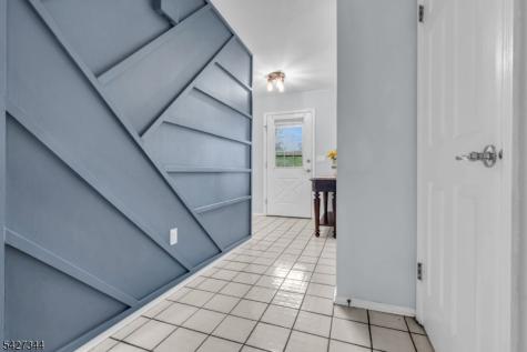 27 Manor Drive Hillsborough NJ 08844