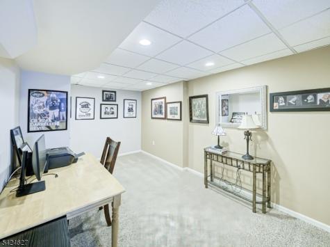 4 Erin Way Lincoln Park NJ 07035